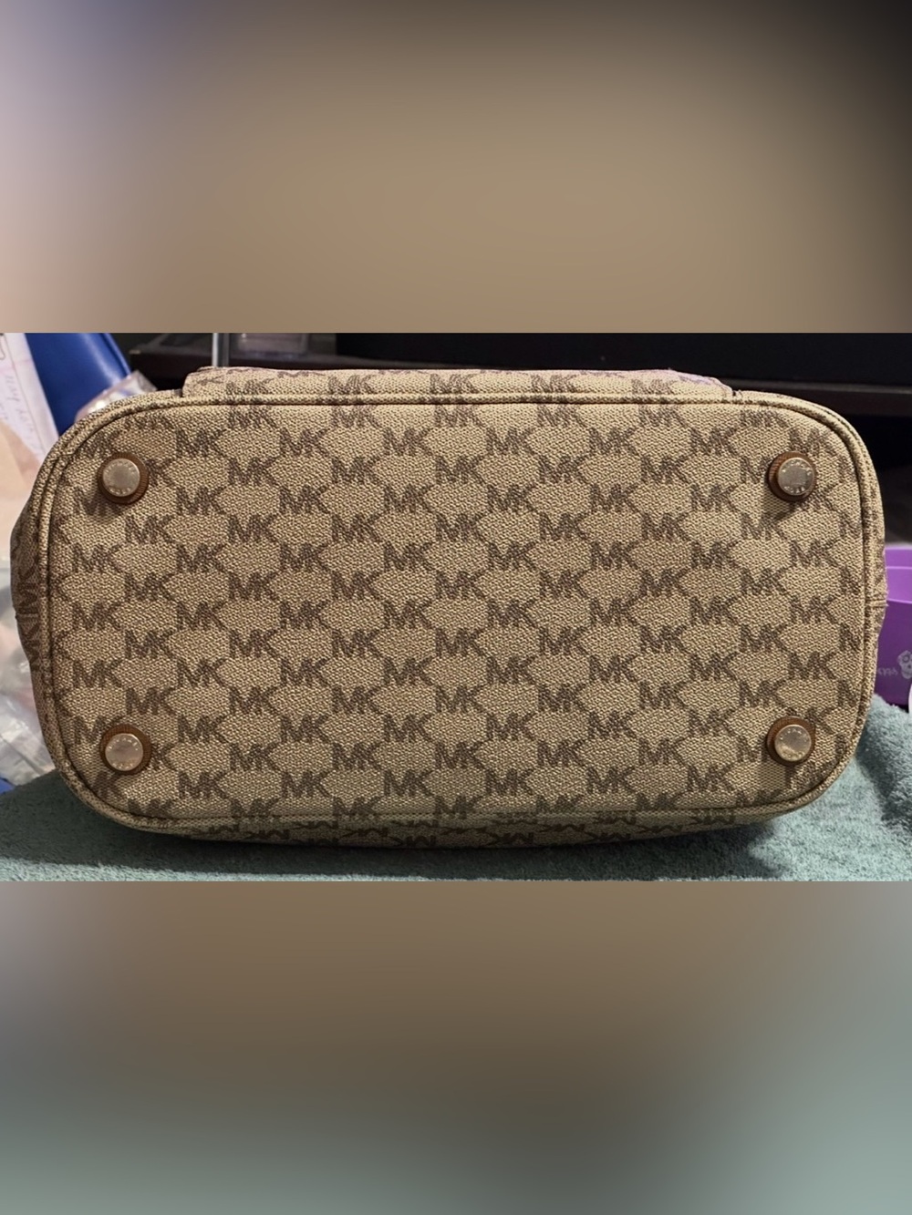 MICHAEL Michael Kors Large Multifunction Tech Tote - Picture 8 of 14